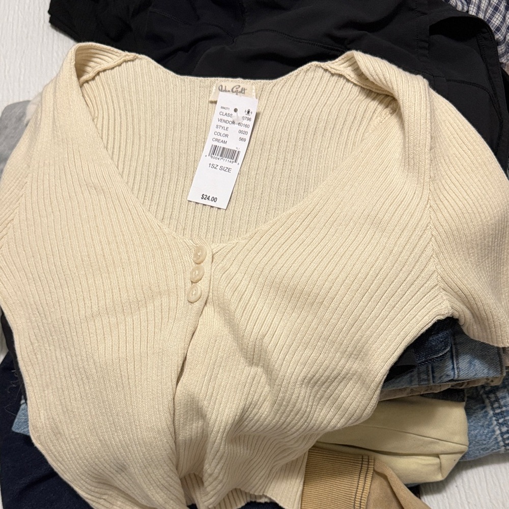 John Galt Cream Ribbed V-Neck Top